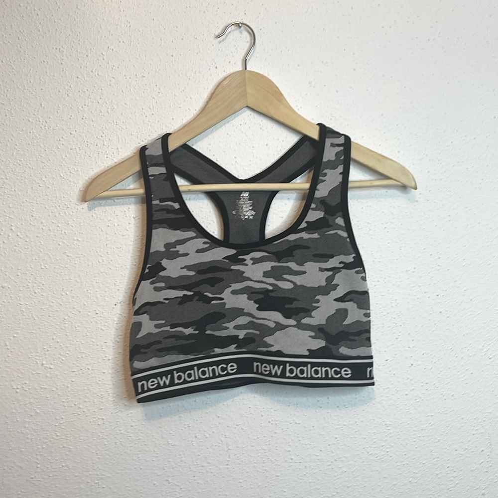 New Balance Camo Sports Bra Size XL with Removable Pads